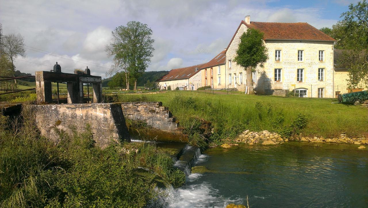 Bed and Breakfast Moulin de la Fleuristerie à Orges Extérieur photo